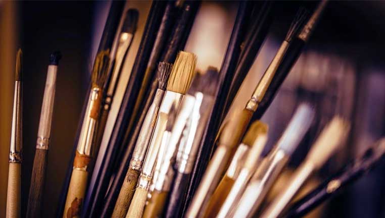 Oil Painting Brushes: Understanding The Types And Uses